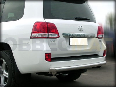 Защита заднего бампера 76 мм для Toyota Land Cruiser 200 2007-2011