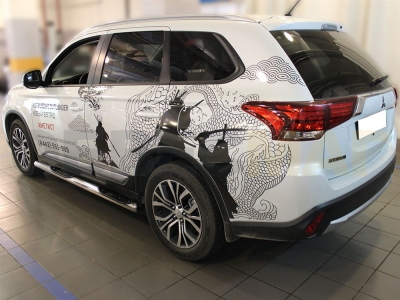 Пороги труба с накладками 76 мм Технотек для Mitsubishi Outlander 2015-2021